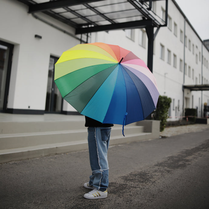UQ-VAULT Rainbow Umbrella